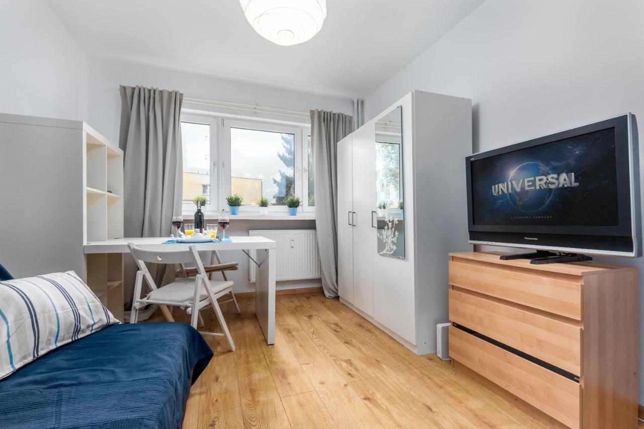 Warsaw Studio Apartment Chmielna By Noclegi Renters Bagian luar foto